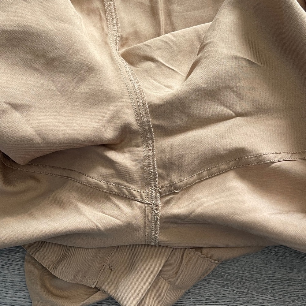 Elodie Women's Tan Button-Up Pants - Picture 15 of 16